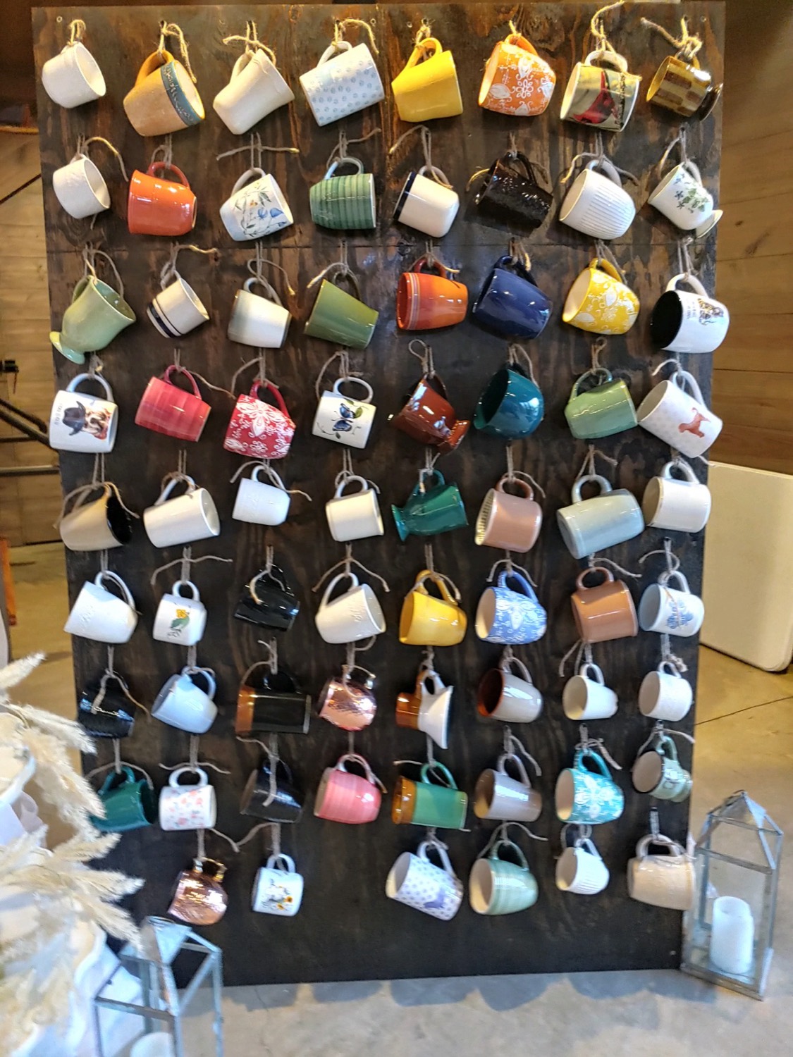 4' × 8' Mug Wall